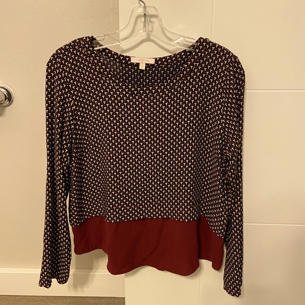 Skies Are Blue rayon top, M